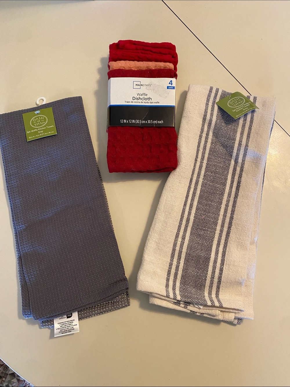 Cotton kitchen Towel & Dishcloth Set Gray, White & Red NWT Cottage Household
